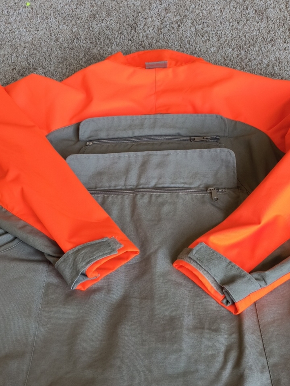 Columbia Hunting Jacket, Men's medium - Picture 9 of 9